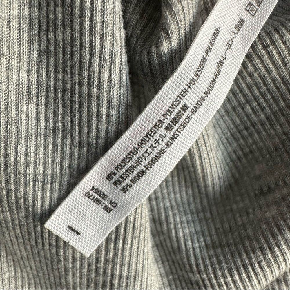Intimately Free People Deep V Neck Top Women's S Gray Long Sleeve Ribbed - Picture 4 of 5